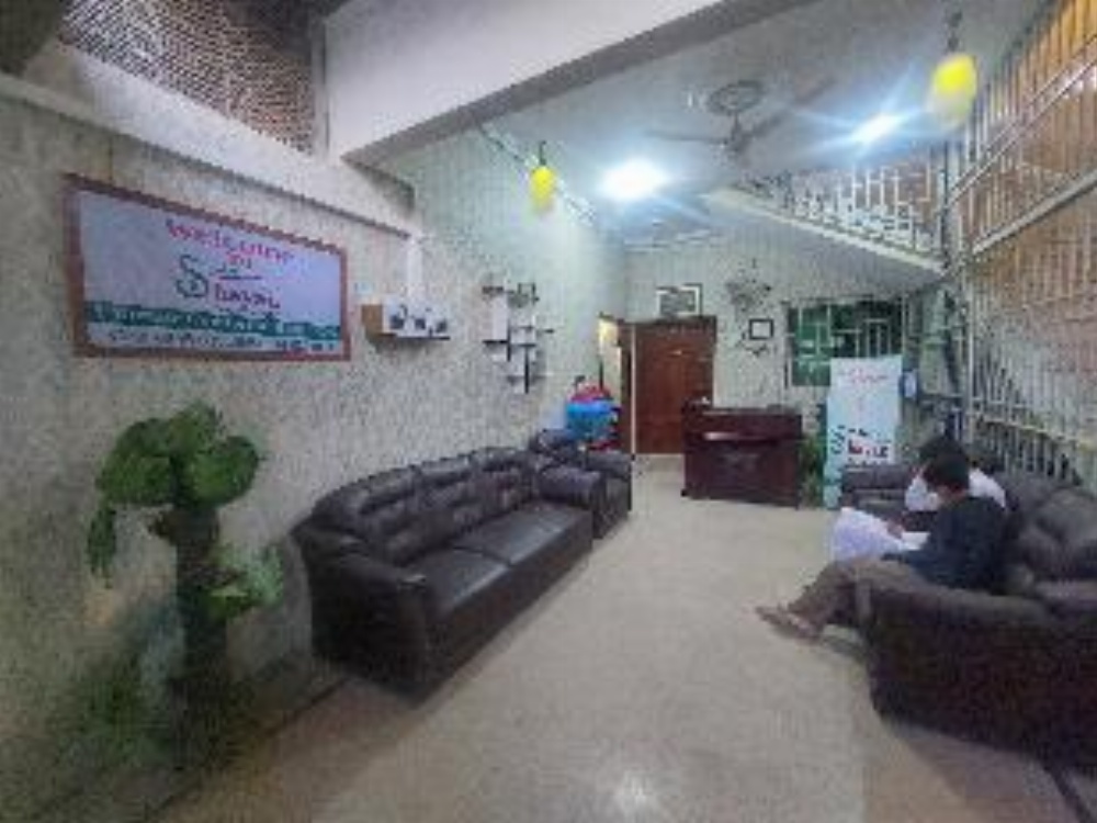 Guest house Shayan Residency Image 17